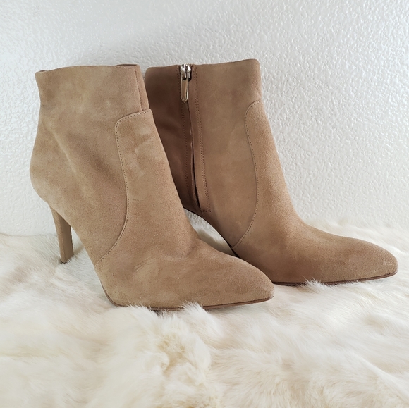 Sam Edelman Shoes - Sam Edelman Suede Tan Ankle Boots Olette Size 9.5
